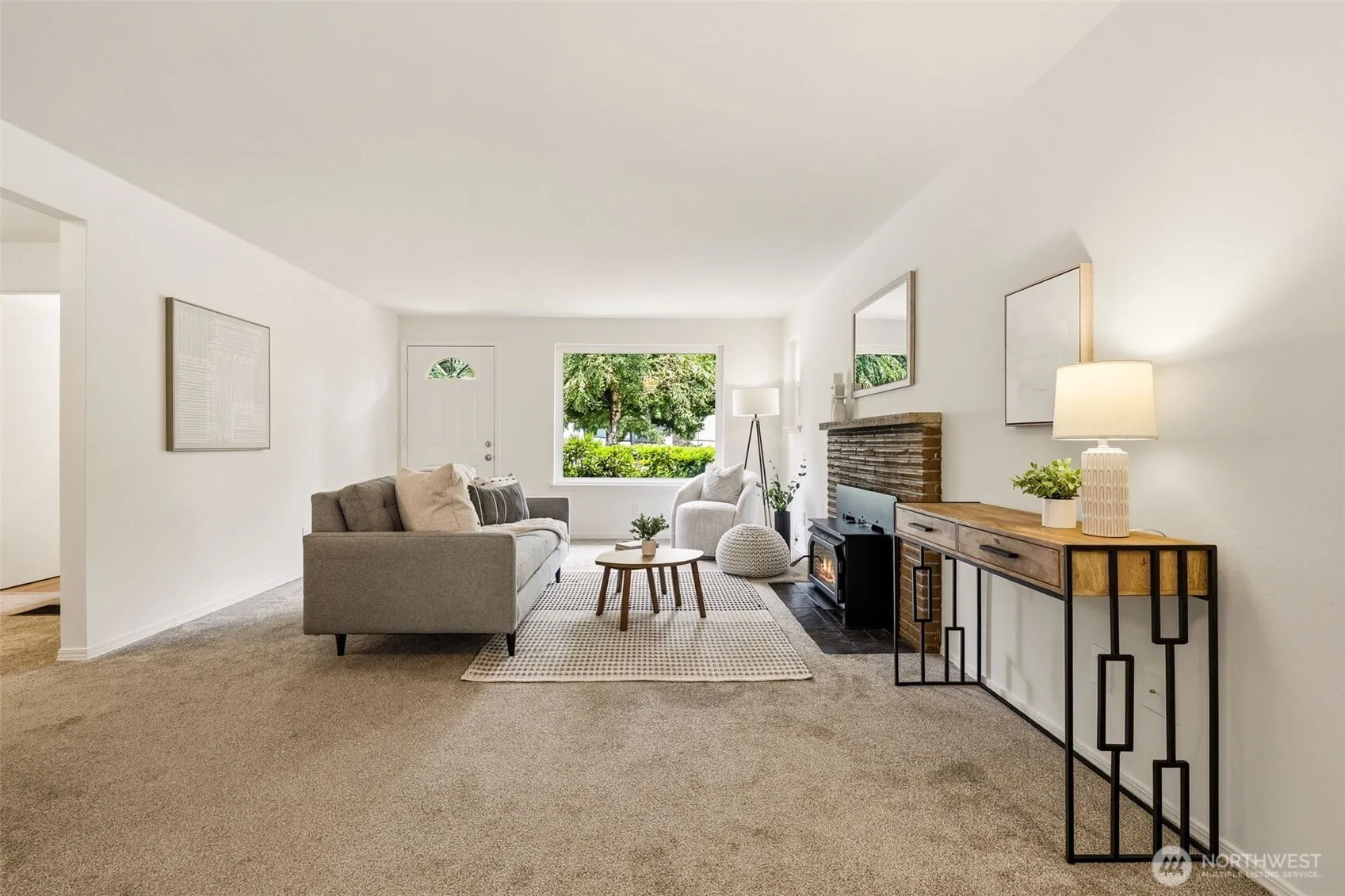 Property photo for 20211 24th Avenue Ne, Shoreline photo 5