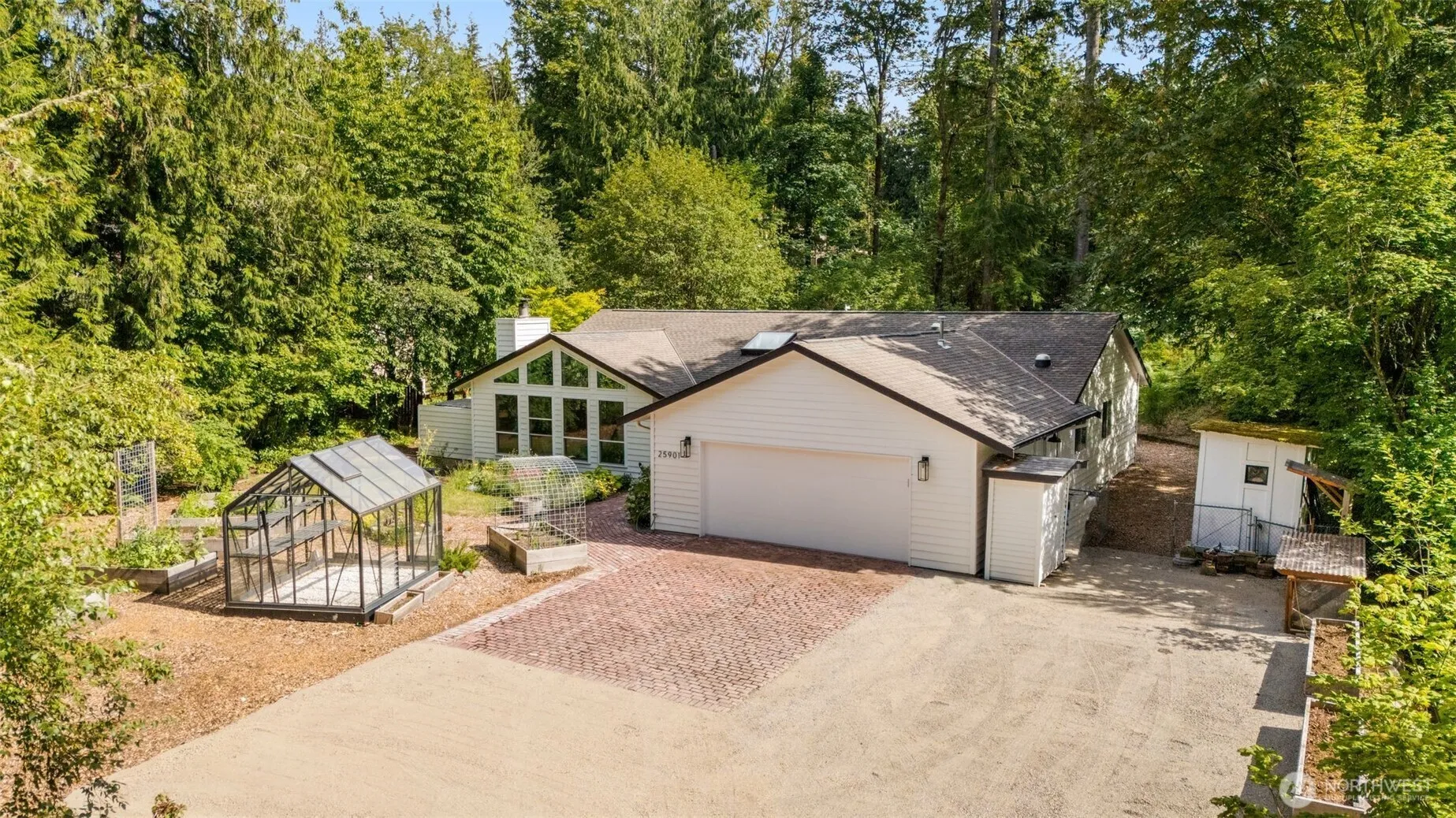 Property photo for 25901 Se Tiger Mountain Road, Issaquah photo 3