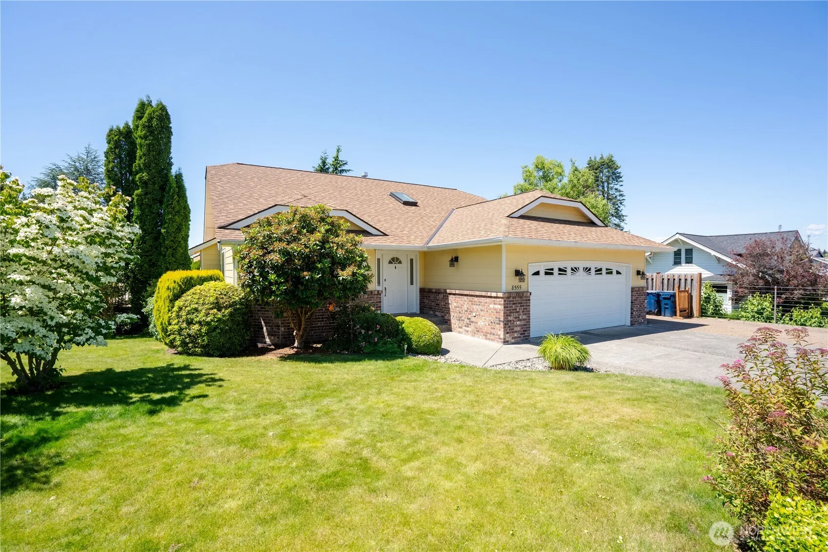 Property photo for 8555 Bender Road, Lynden photo 3
