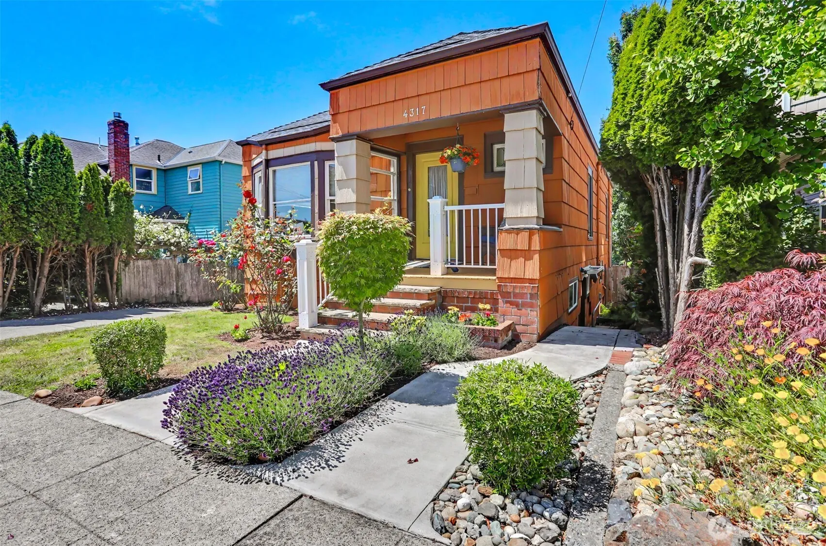 Property photo for 4317 Phinney Avenue N, Seattle
