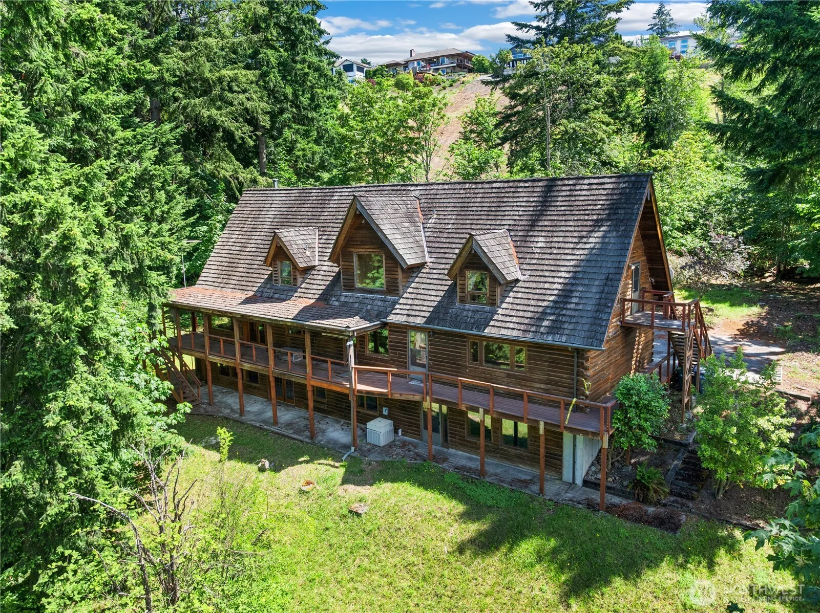 Property photo for 5122 166th Avenue Ct E, Lake Tapps photo 2