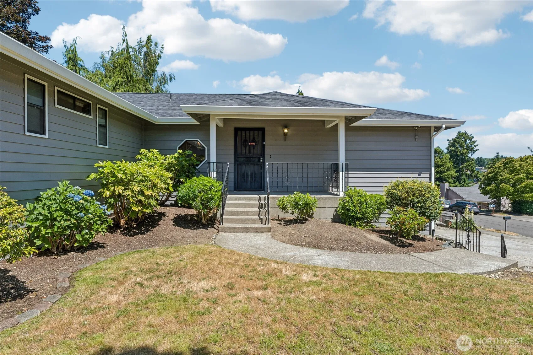 Property photo for 1780 N Harmon Street, Tacoma photo 3