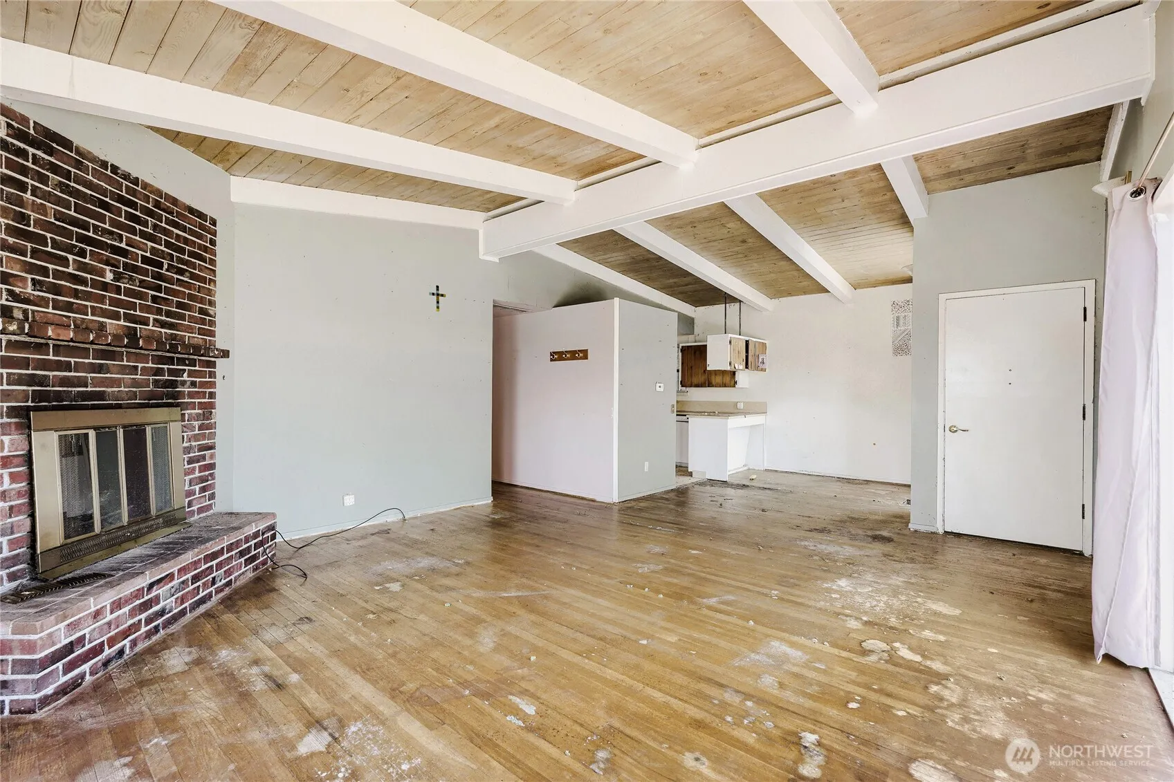 Property photo for 16615 10th Avenue Sw, Burien photo 4