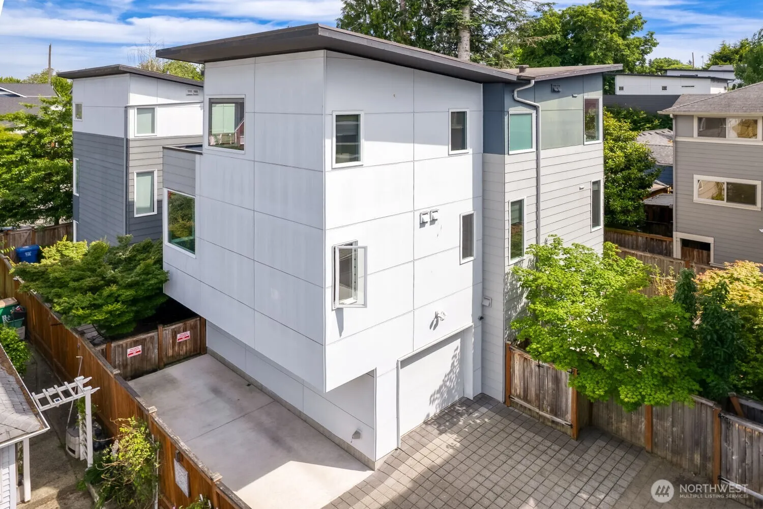 Property photo for 6533 34th Avenue Sw #b, Seattle