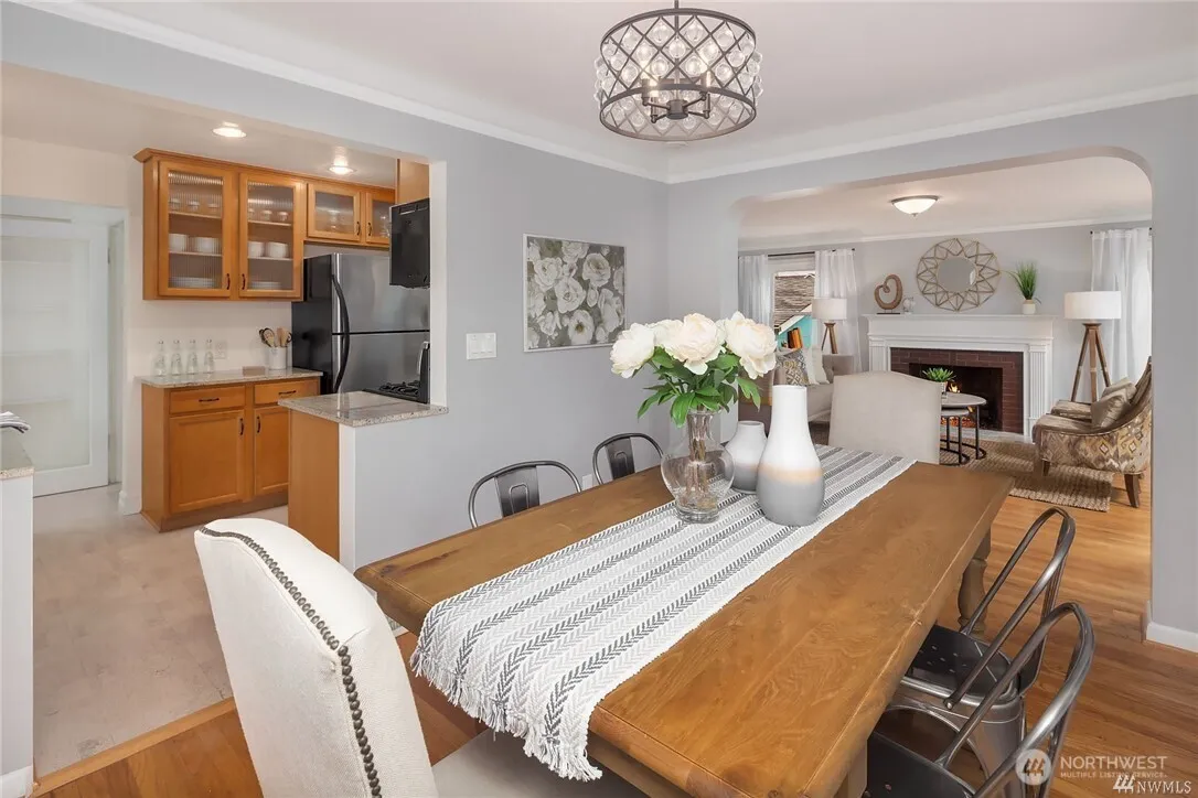 Property photo for 655 Nw 51st Street, Seattle photo 5