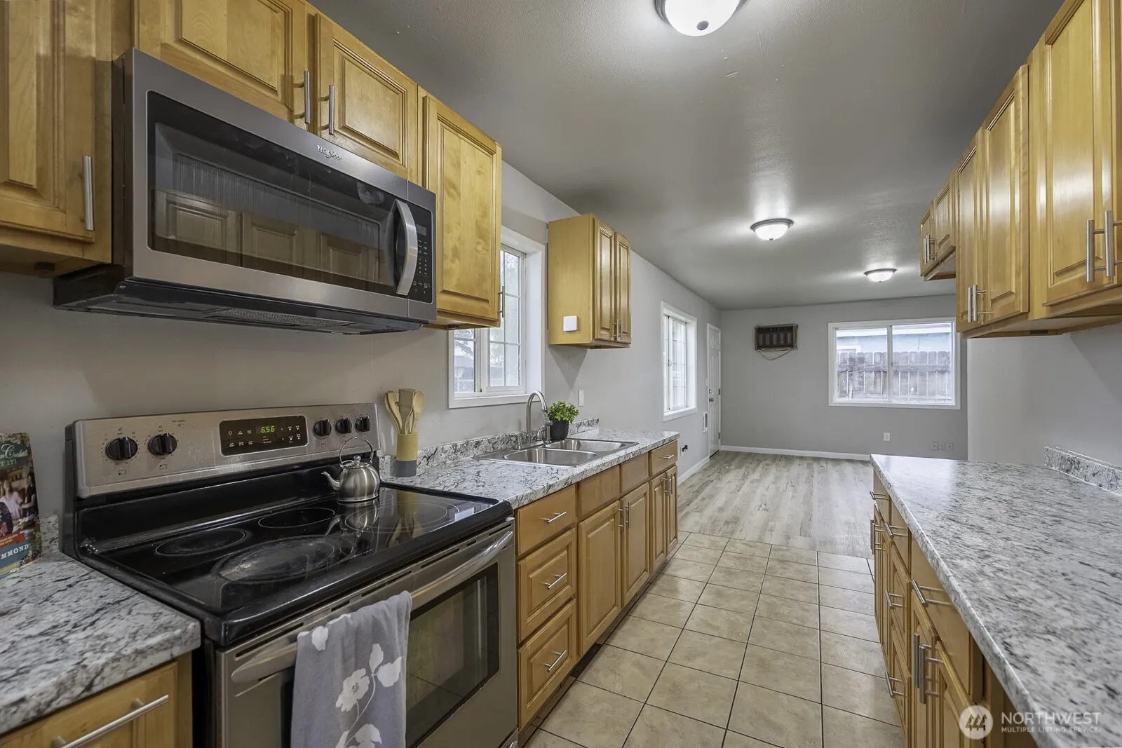 Property photo for 4253 Ne Lincoln Drive, Moses Lake photo 3