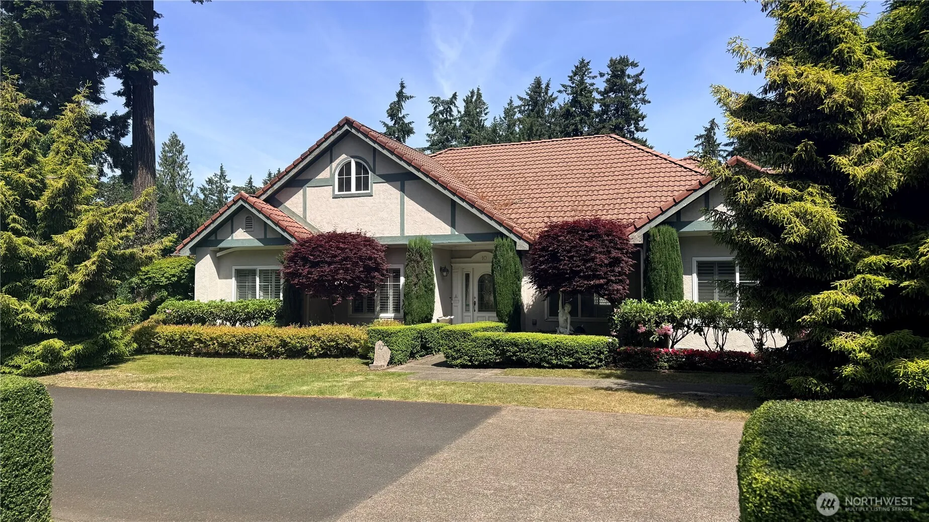 Property photo for 7201 Holly Hedge Lane Sw #10, Lakewood photo 4