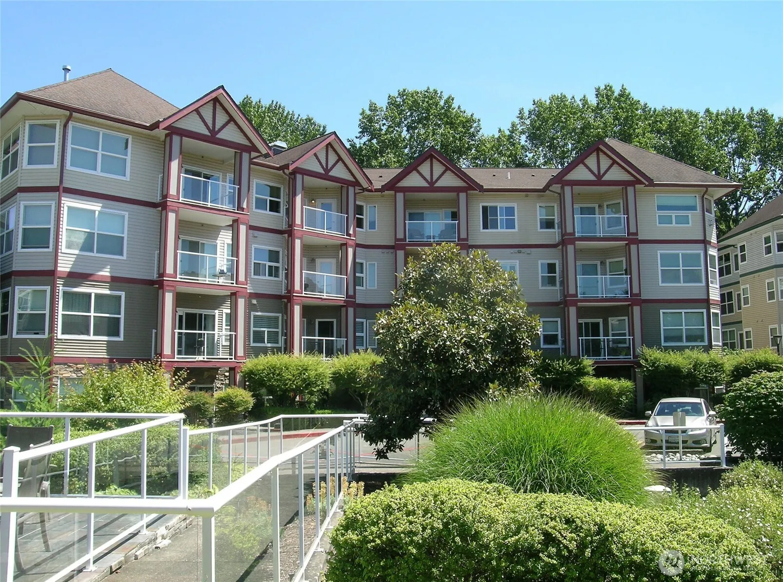Property photo for 255 W Bakerview Road #401, Bellingham