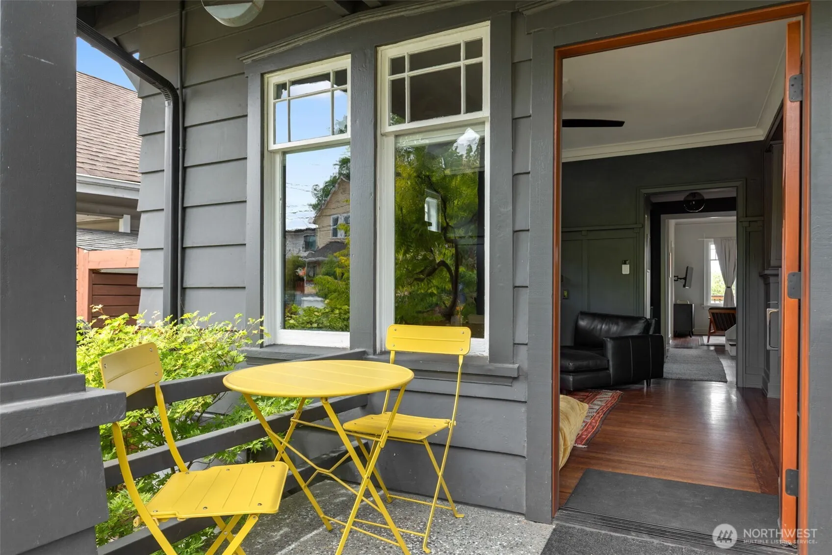 Property photo for 903 23rd Avenue S, Seattle photo 3