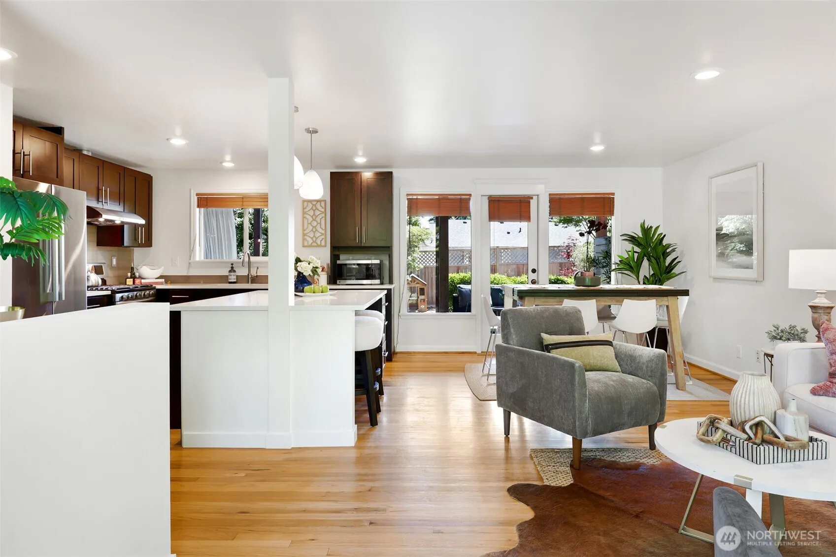 Property photo for 8018 40th Avenue Ne, Seattle photo 4