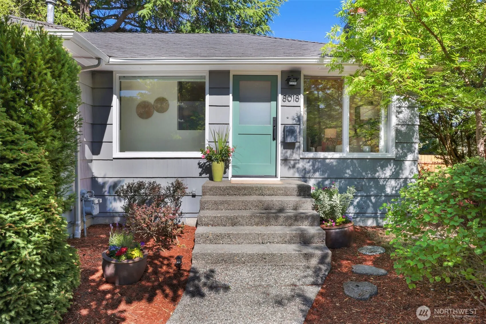 Property photo for 8018 40th Avenue Ne, Seattle photo 3