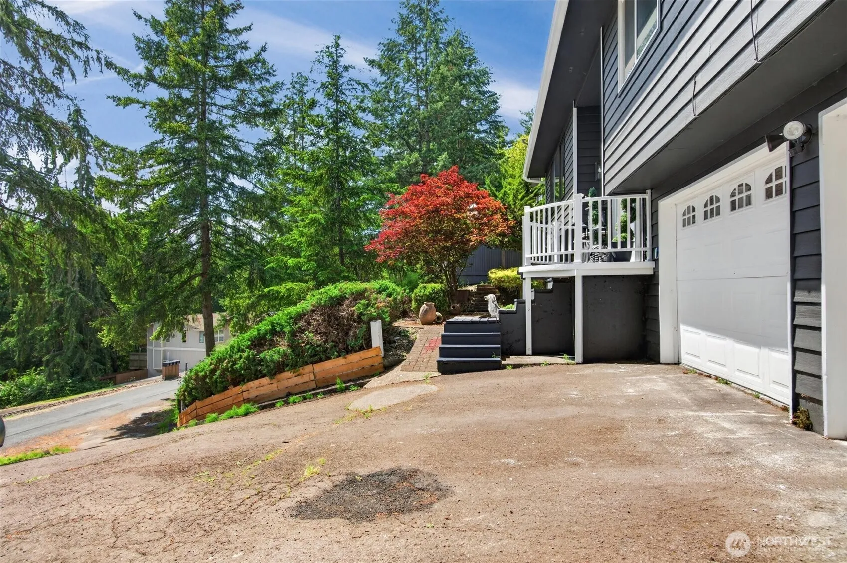 Property photo for 2678 Maplewood Drive, Longview photo 2
