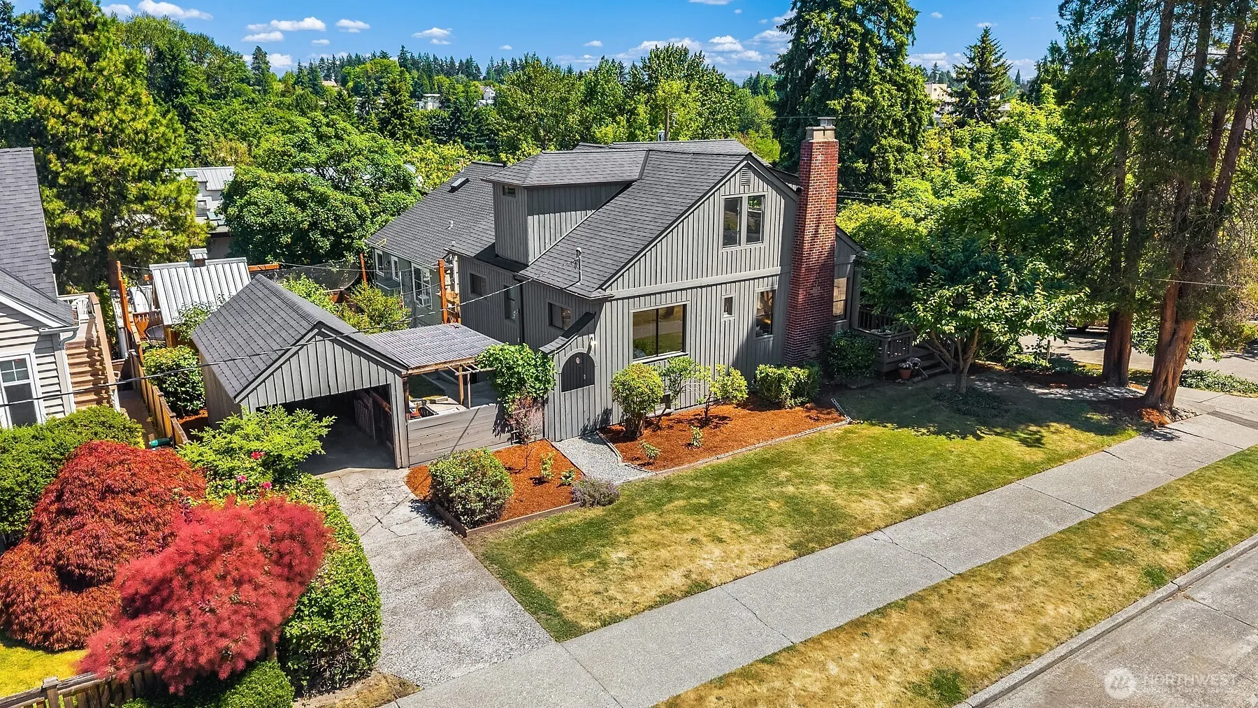 Property photo for 3802 Ne 52nd Street, Seattle