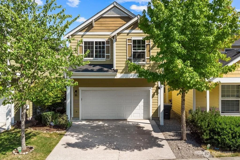 Property photo for 11415 6th Avenue E, Tacoma