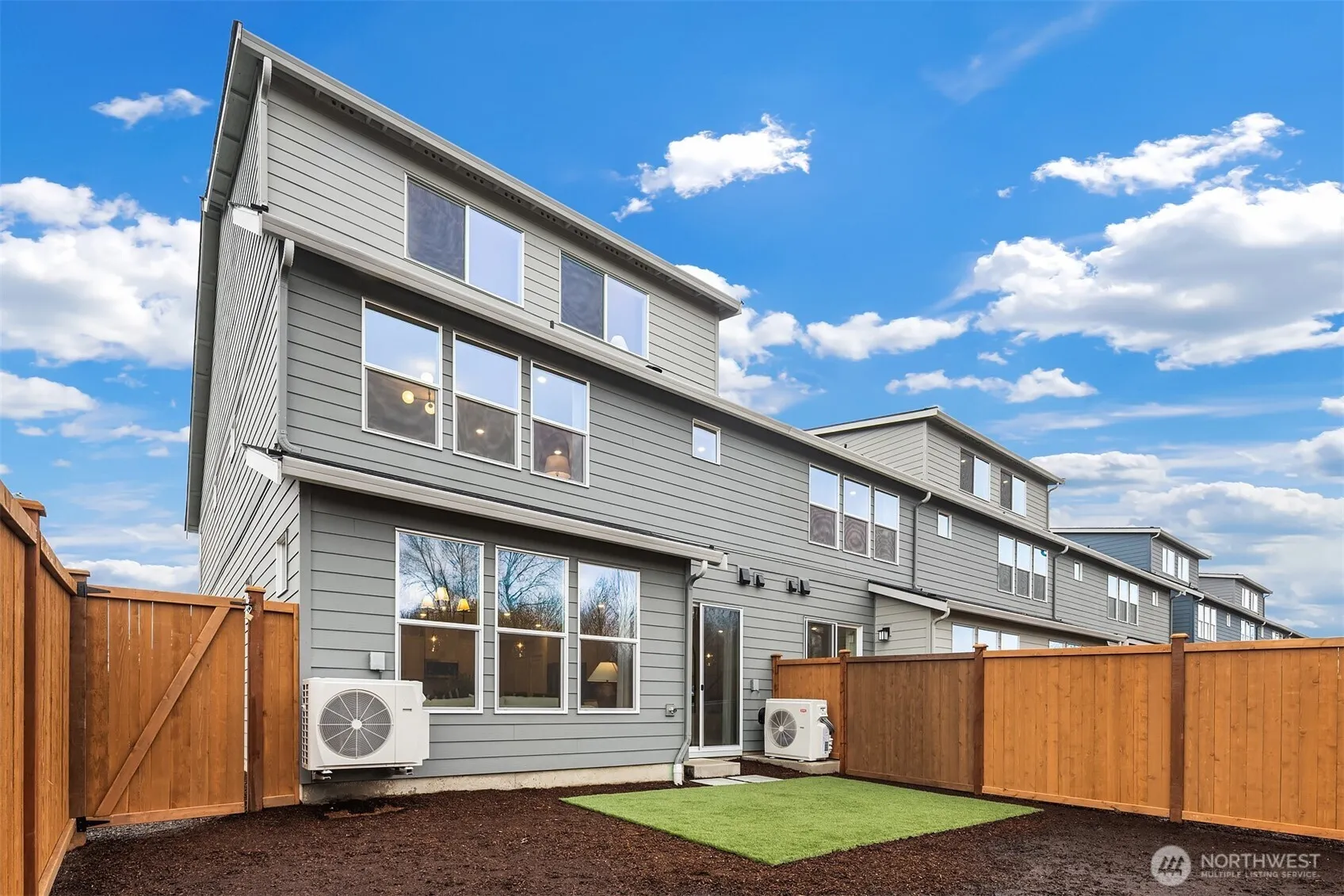 Property photo for 15814 23rd Avenue Ne, Marysville photo 4