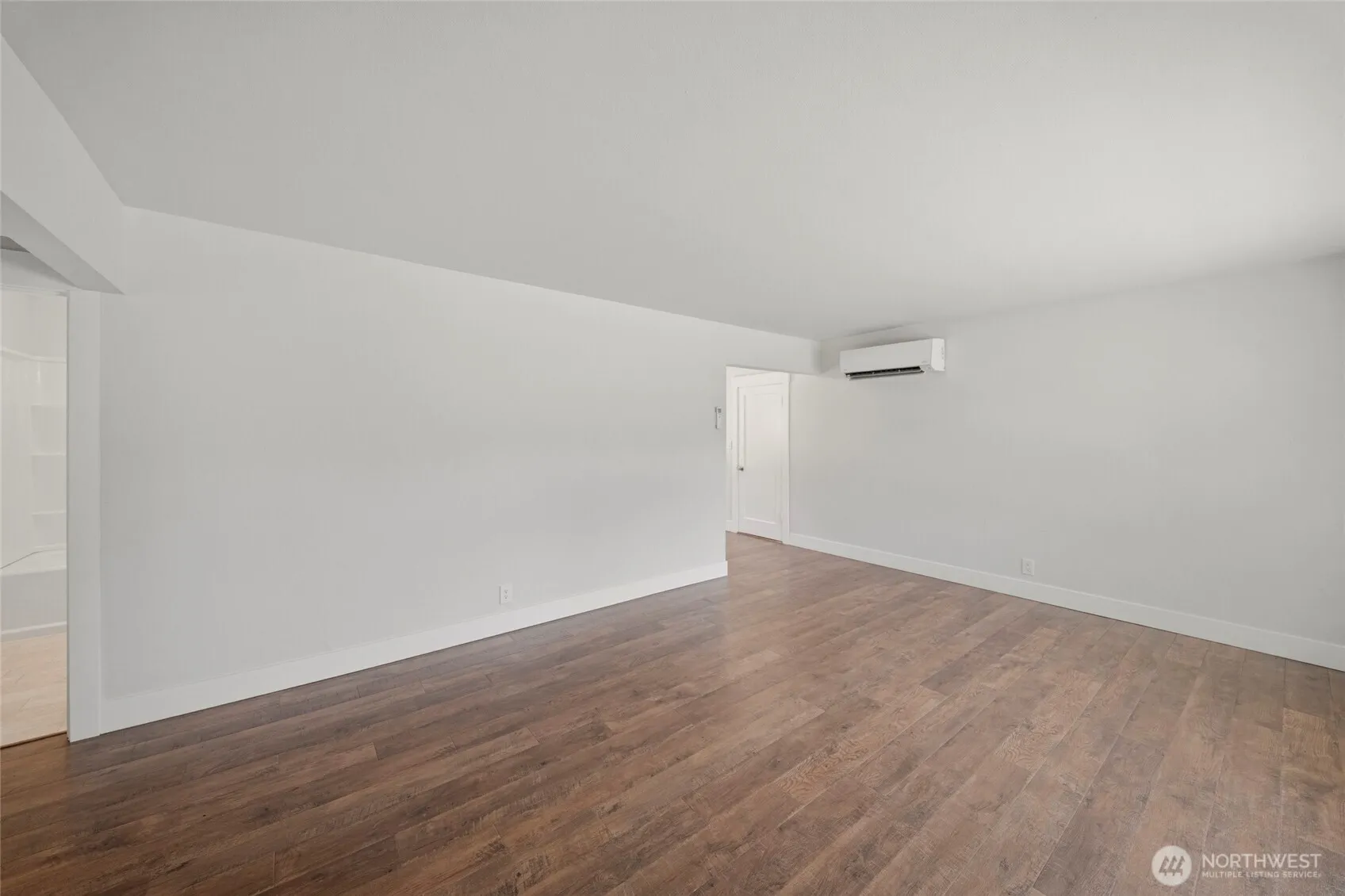 Property photo for 2110 Jackson Avenue Nw, Olympia photo 5