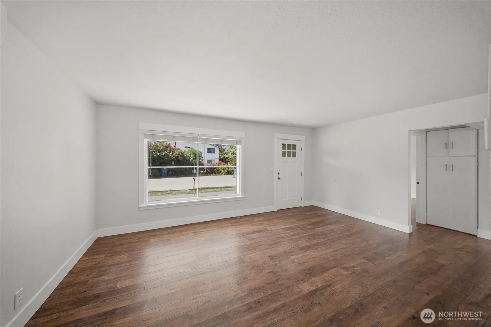 Property photo for 2110 Jackson Avenue Nw, Olympia photo 4
