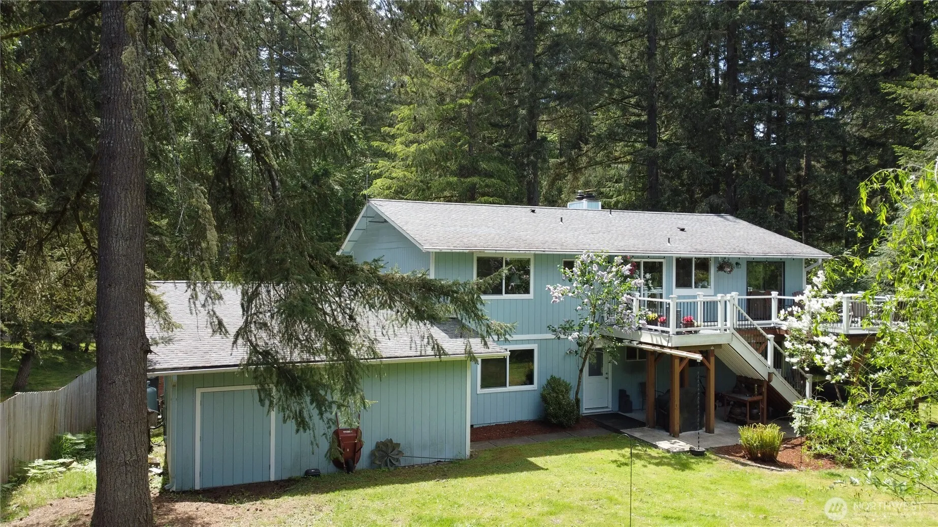 Property photo for 7733 Redstart Drive Se, Olympia photo 5