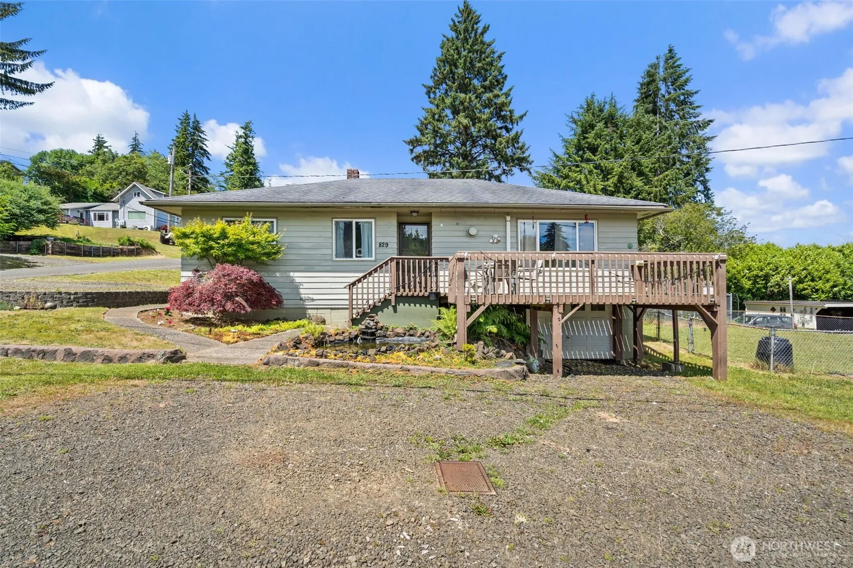 Property photo for 829 Jackson Avenue, Raymond