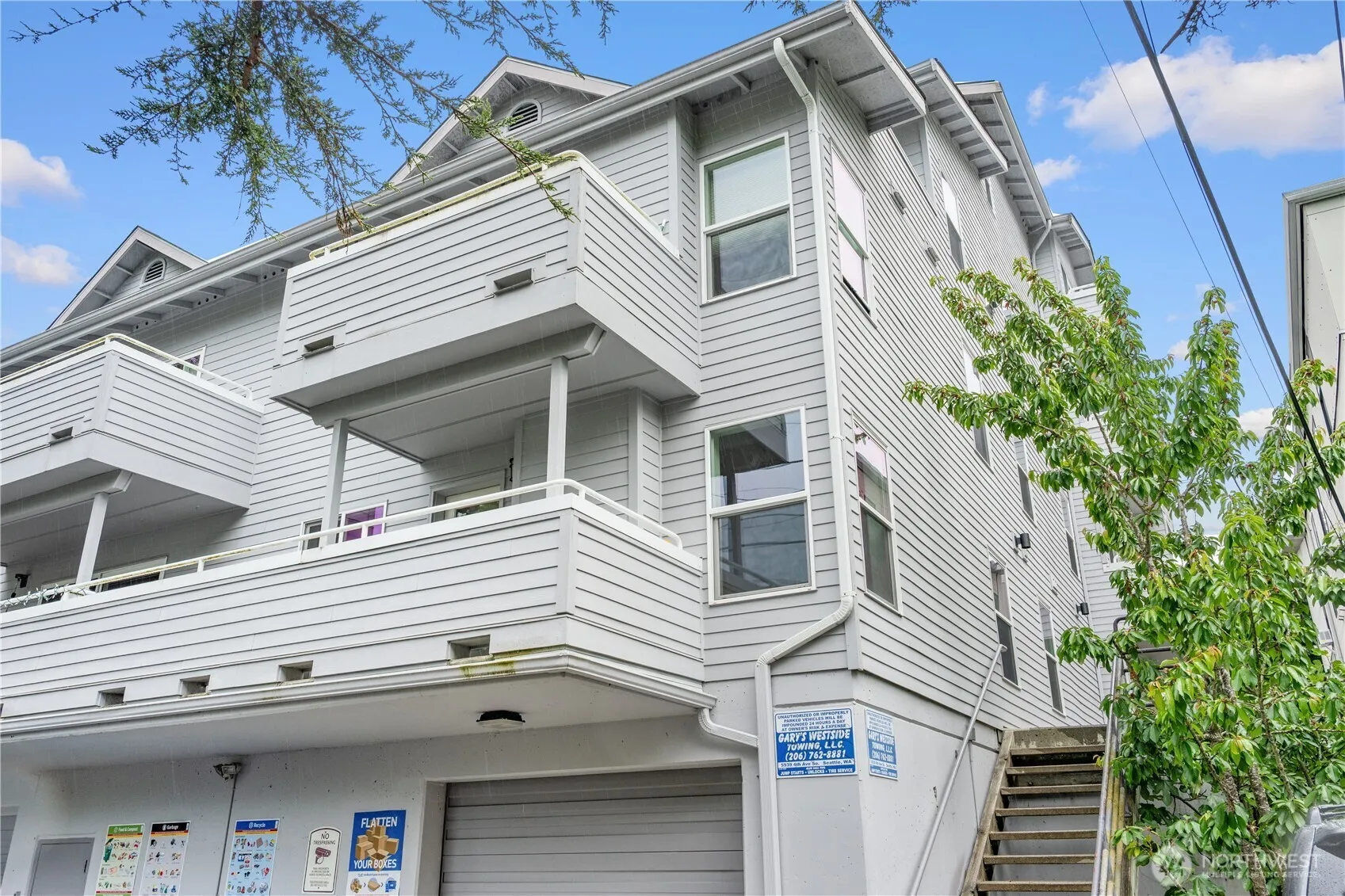 Property photo for 3435 California Avenue Sw #103, Seattle