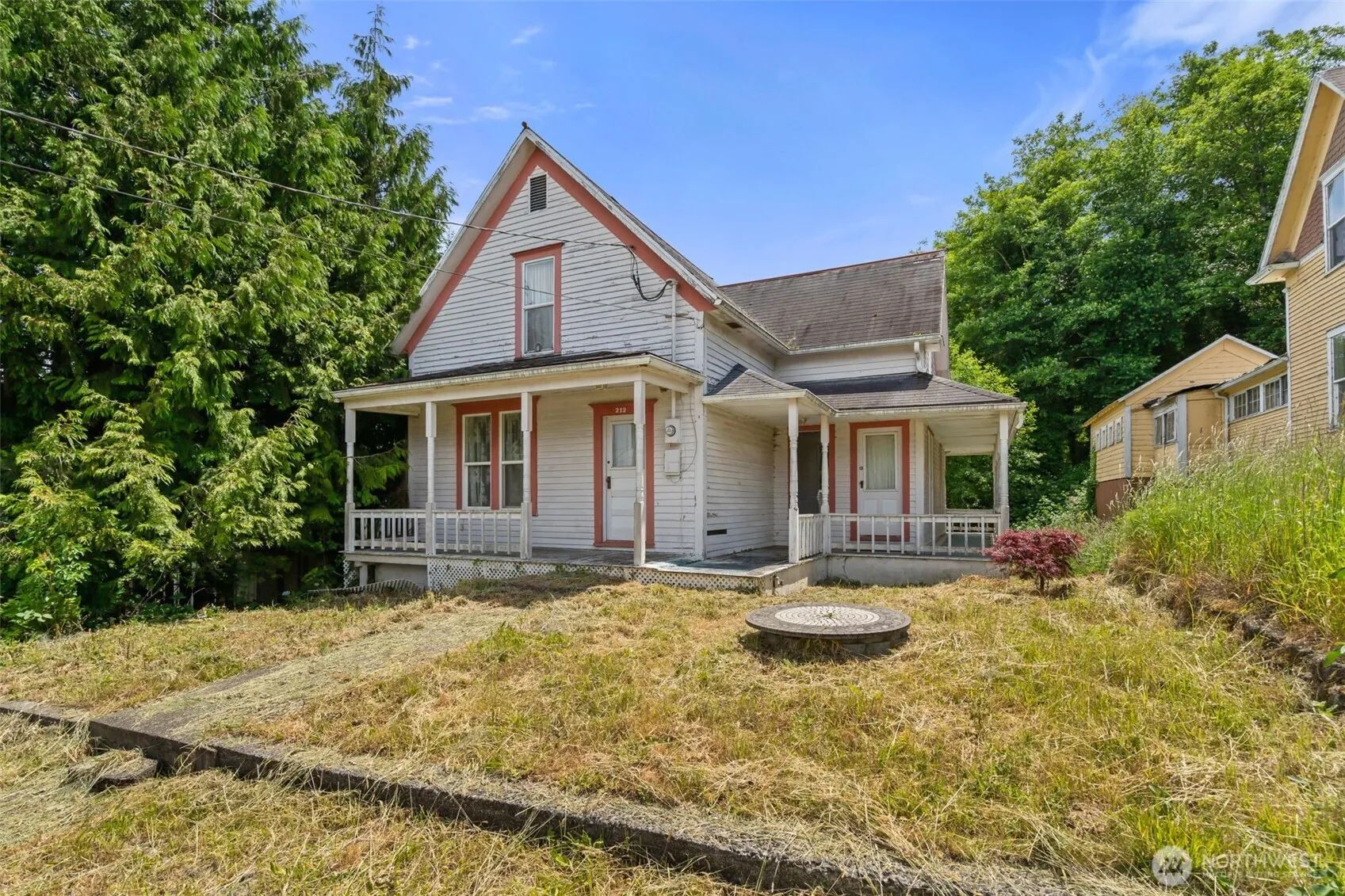 Property photo for 212 Alder Street, South Bend photo 2