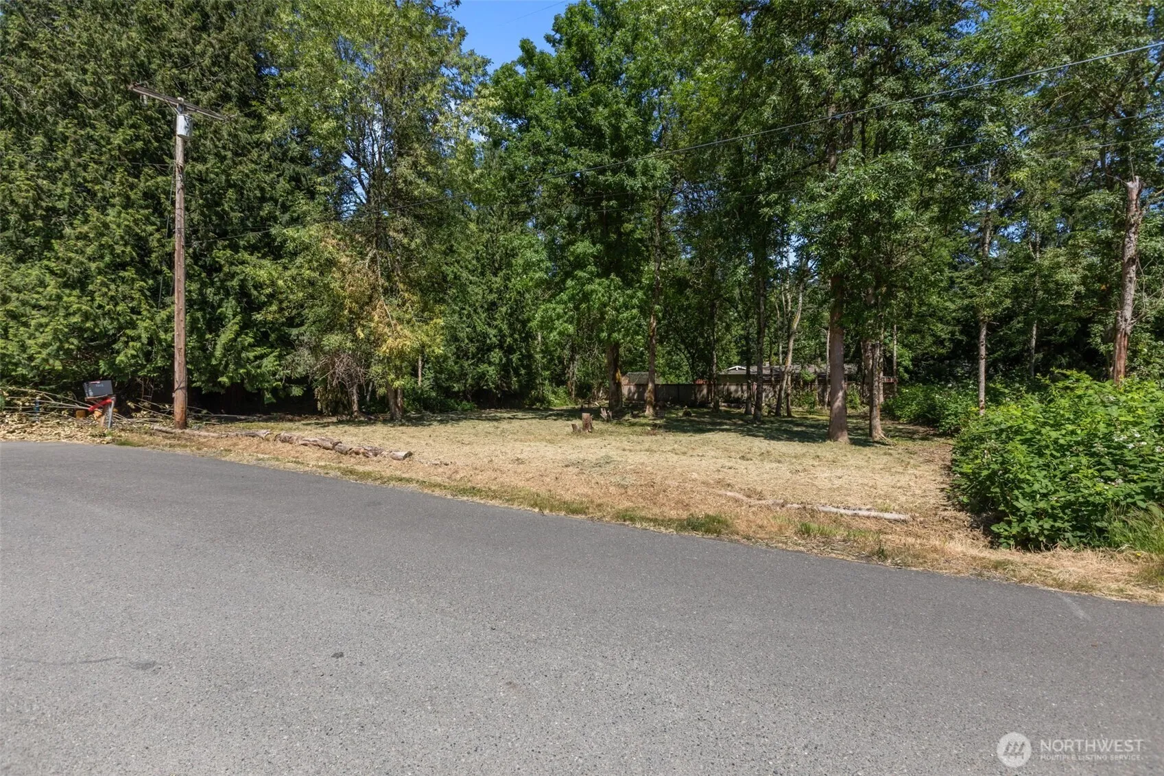 Property photo for 122 Xx 155th Avenue Se, Renton photo 2