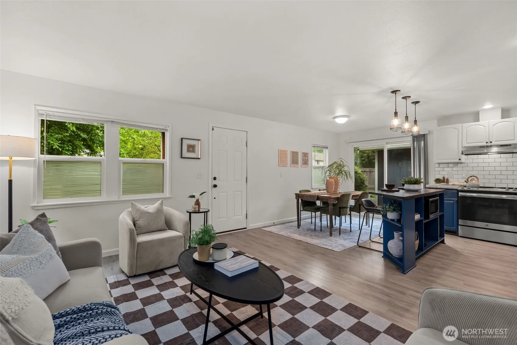 Property photo for 2015 104th Street Sw, Everett photo 4