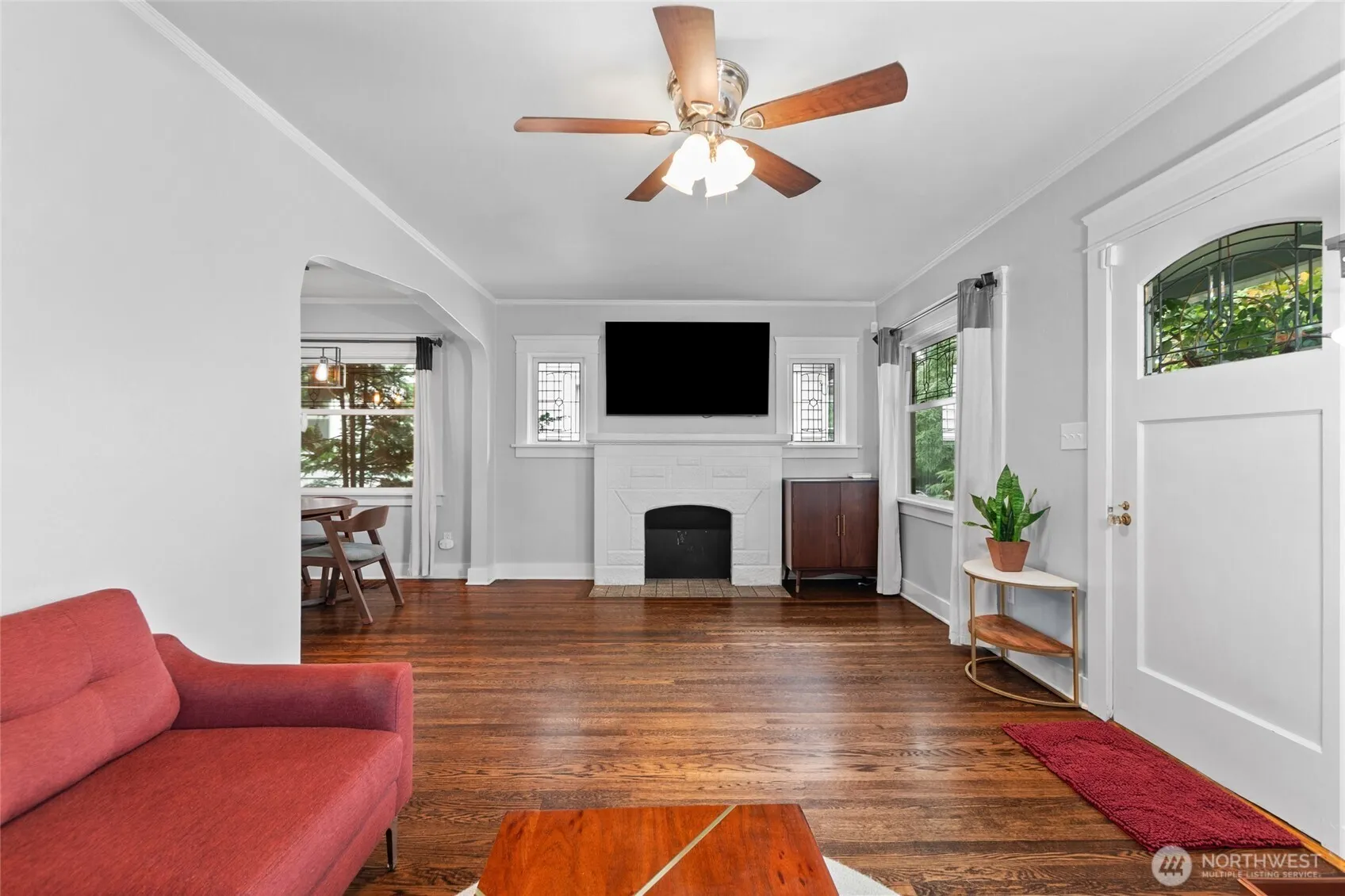 Property photo for 731 N 80th Street, Seattle photo 5