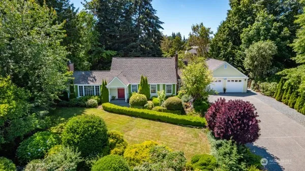Property photo for 12360 Gull Drive, Burlington