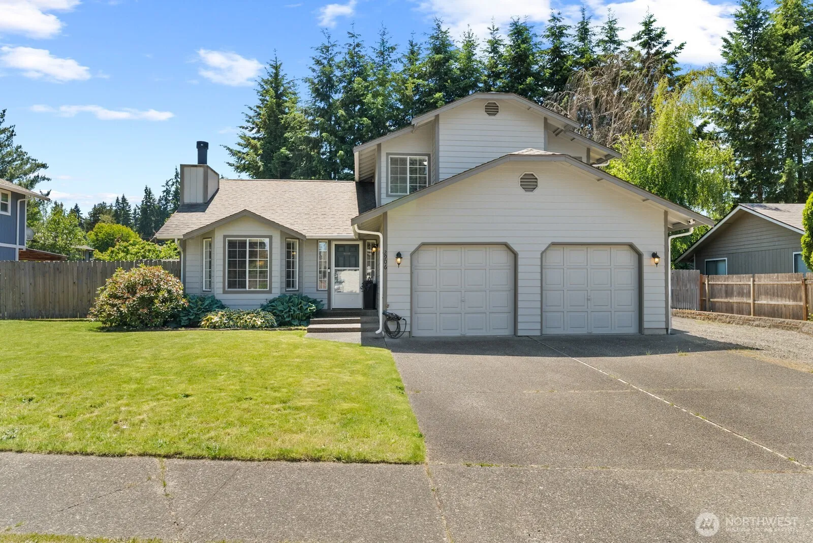 Property photo for 2906 32nd Avenue Ct Se, Puyallup photo 2