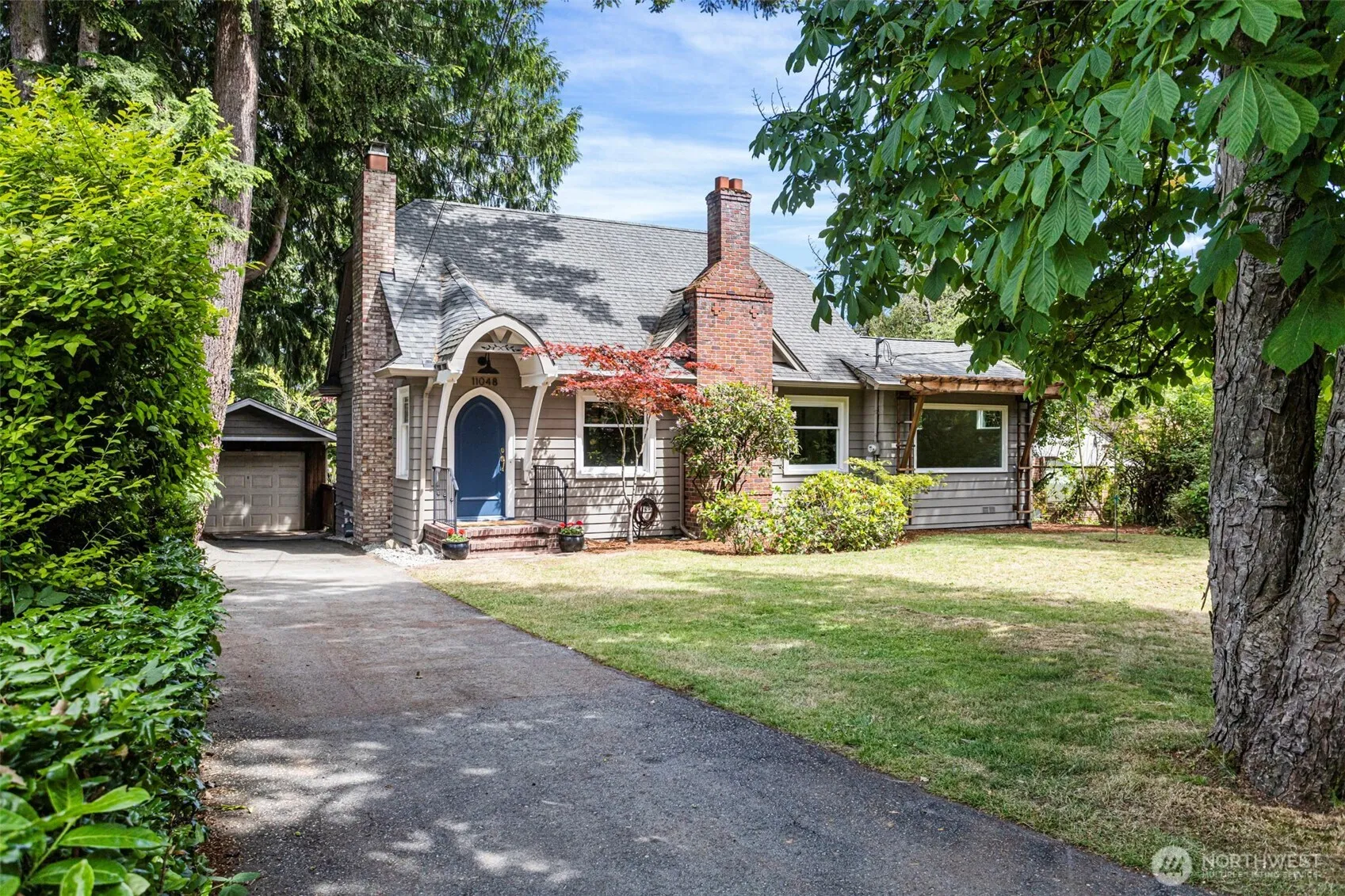 Property photo for 11048 23rd Avenue Ne, Seattle