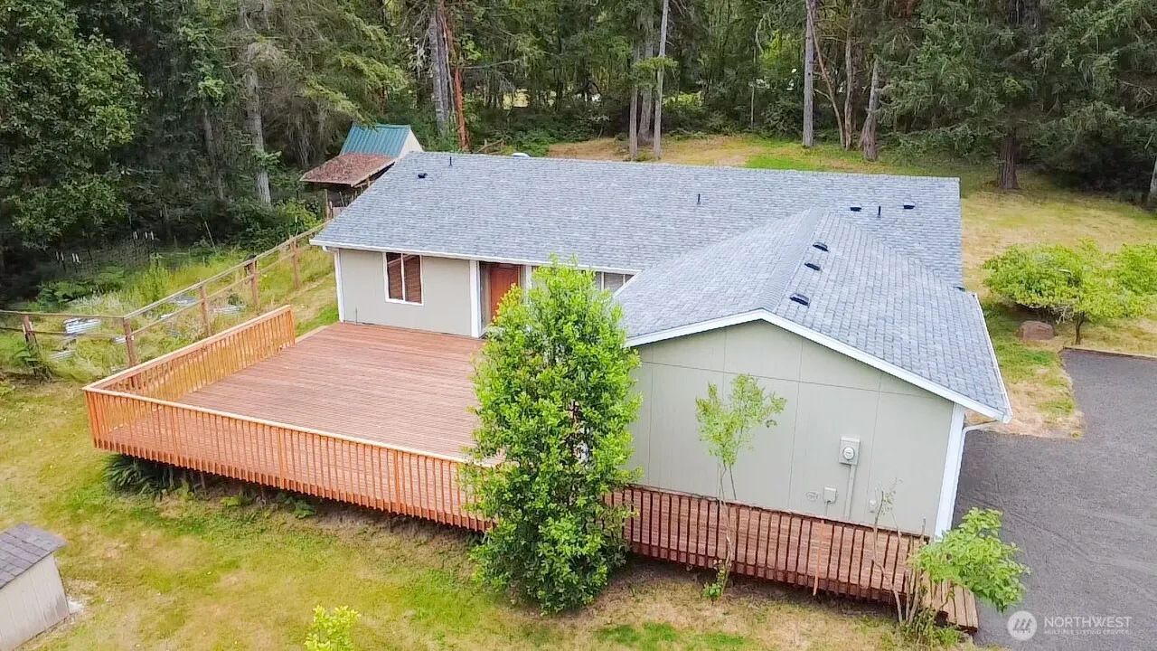Property photo for 8910 Hunter Point Road Nw, Olympia