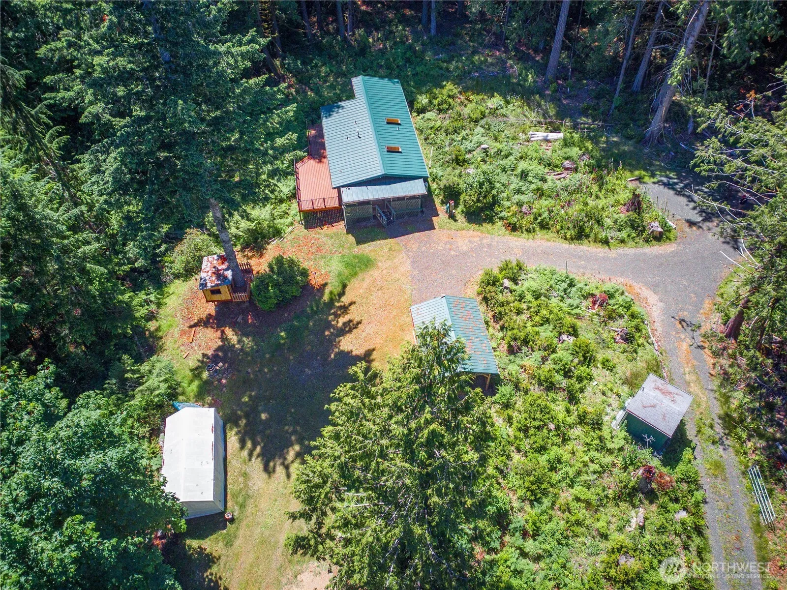 Property photo for 1671 E Sunset Hill Road, Shelton