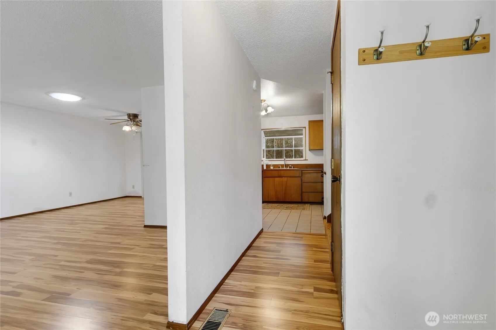 Property photo for 2704 24th Avenue Ct Se, Puyallup photo 5