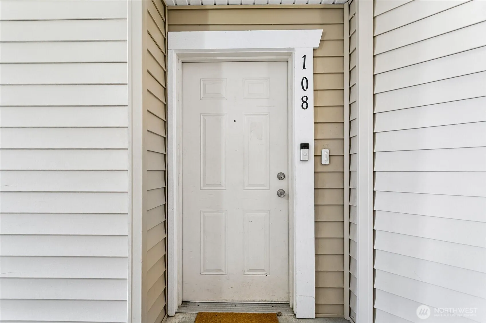 Property photo for 13421 97th Avenue E #108, Puyallup photo 3