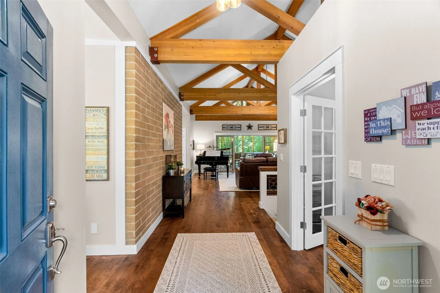 Property photo for 11500 Weisenberger Road Se, Rainier photo 4