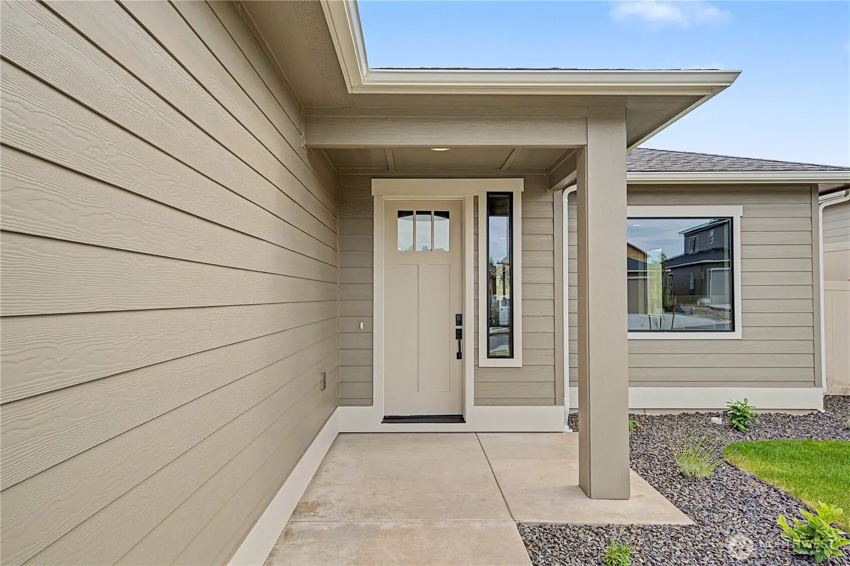 Property photo for 574 S Oasis Loop, East Wenatchee photo 3