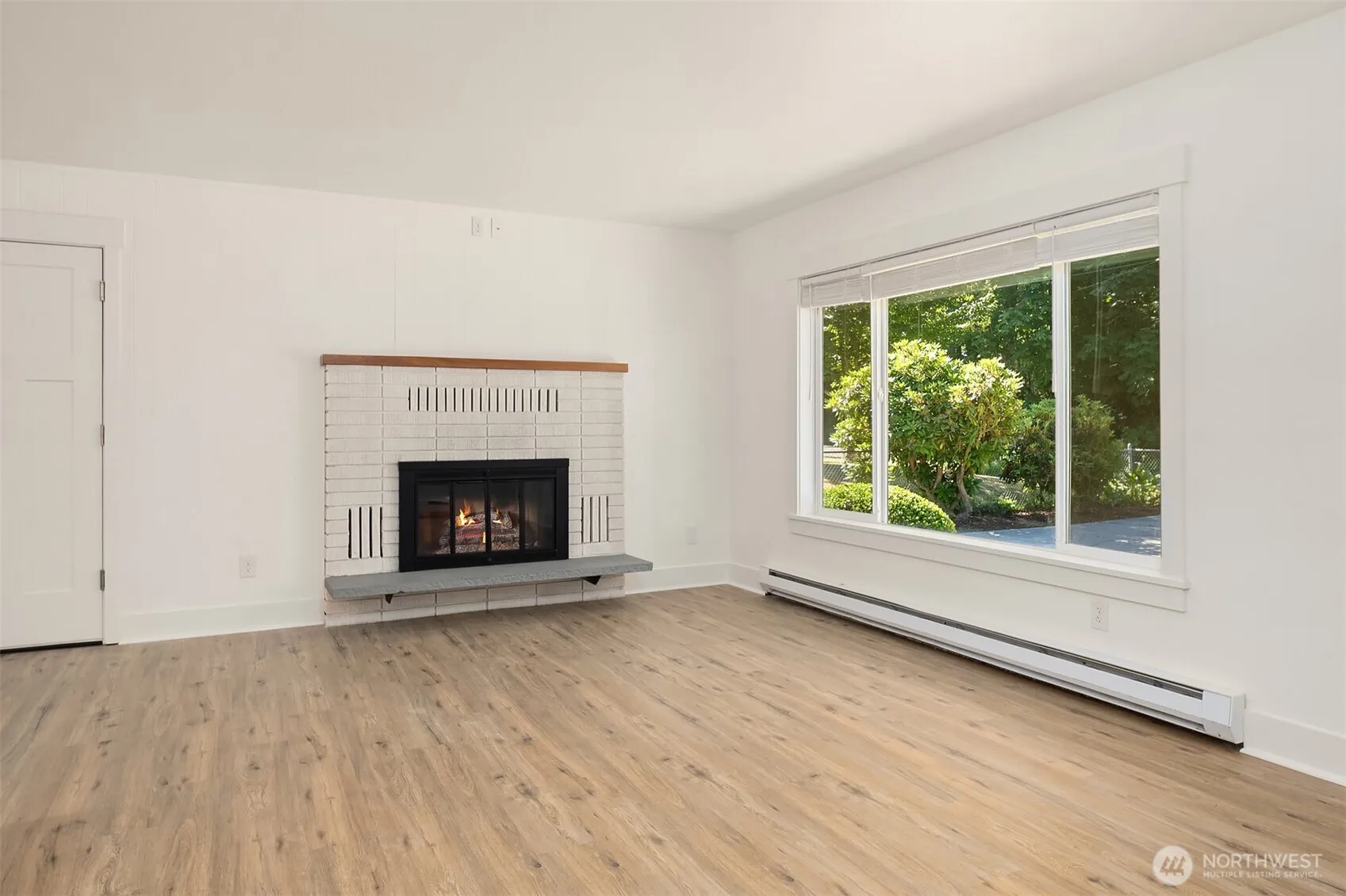 Property photo for 4910 Ne 7th Street, Renton photo 5