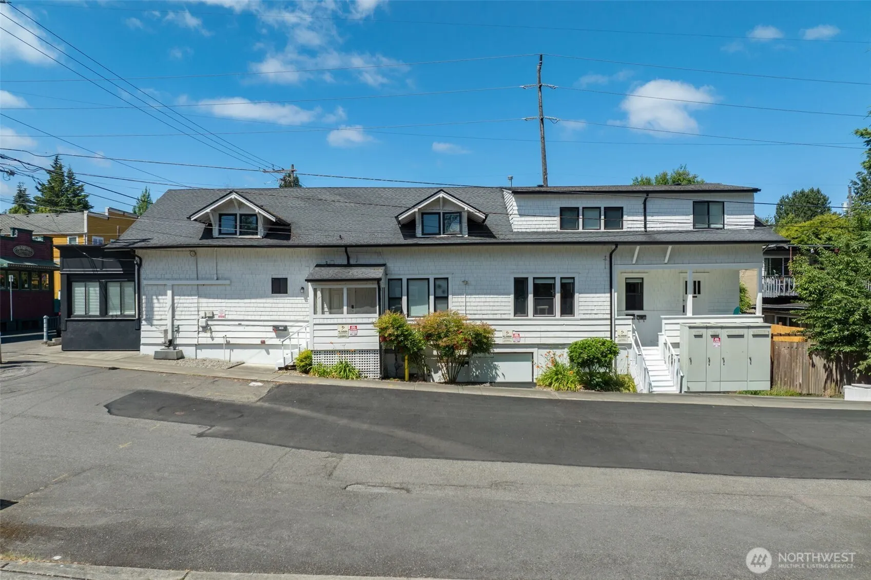 Property photo for 2102 -2108 N Oakes Street, Tacoma photo 2