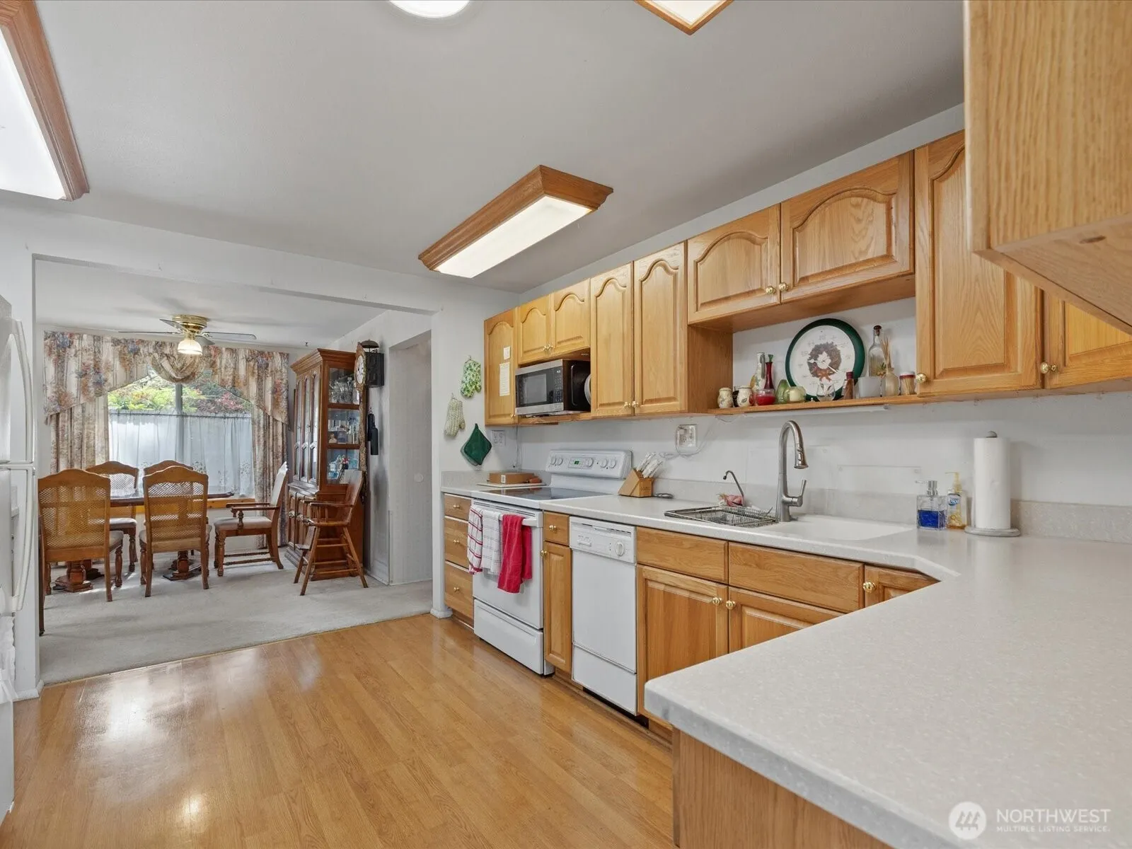 Property photo for 2345 N 130th Street, Seattle photo 4