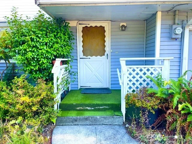 Property photo for 2345 N 130th Street, Seattle photo 2
