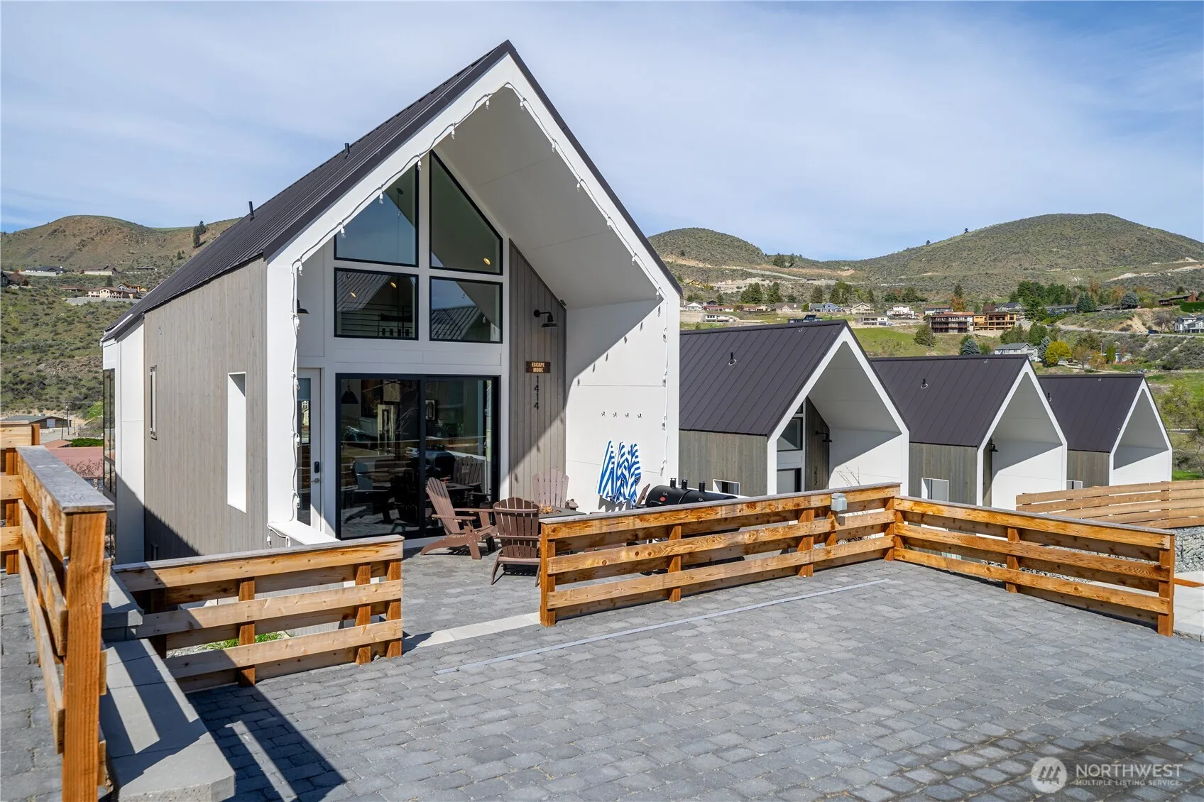 Property photo for 1414 Cottage Lane, Chelan photo 2