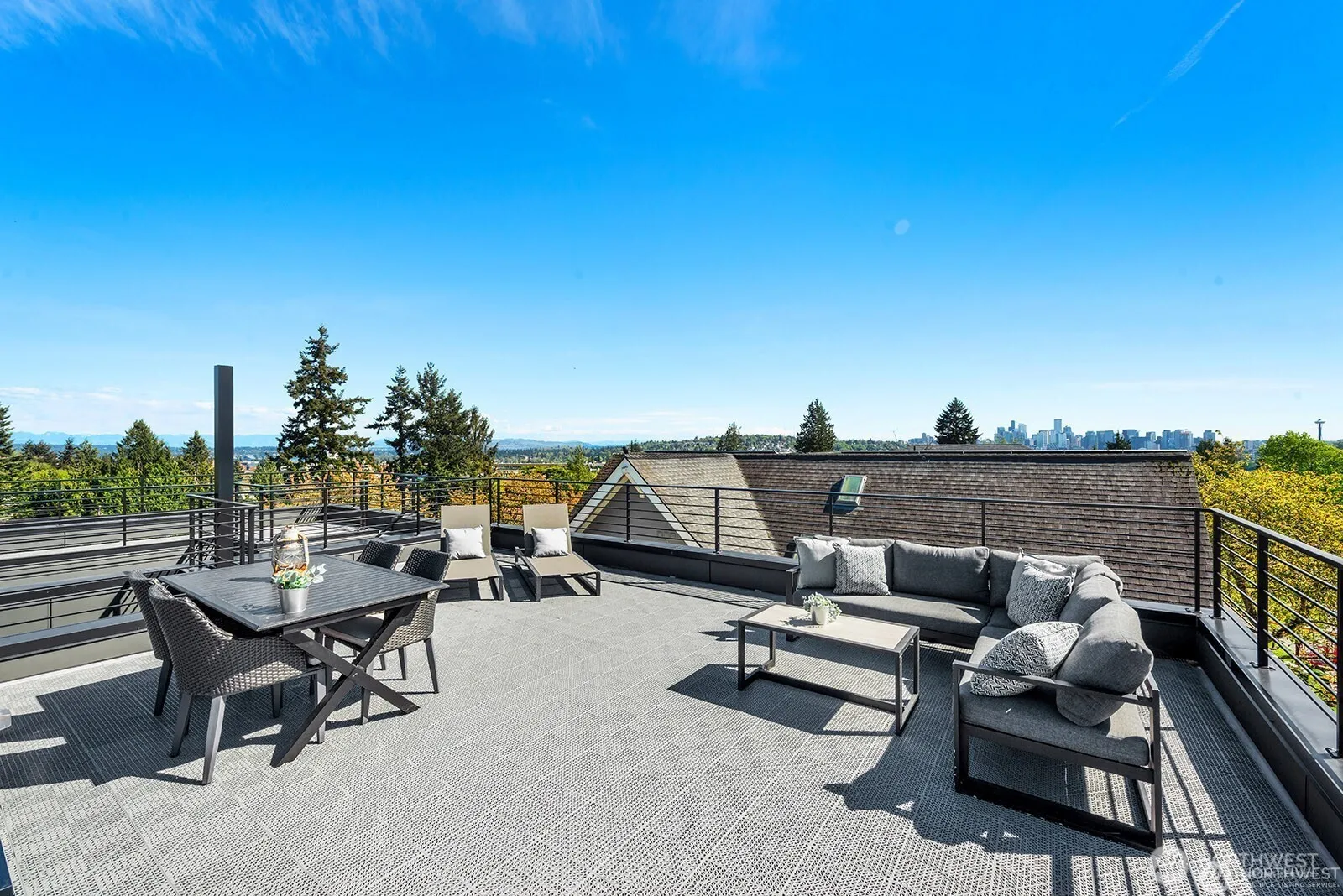 Property photo for 4116 A Burke Avenue N, Seattle photo 2
