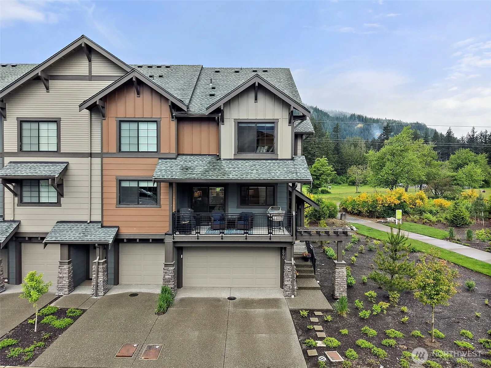 Property photo for 1890 Se 12th Street, North Bend