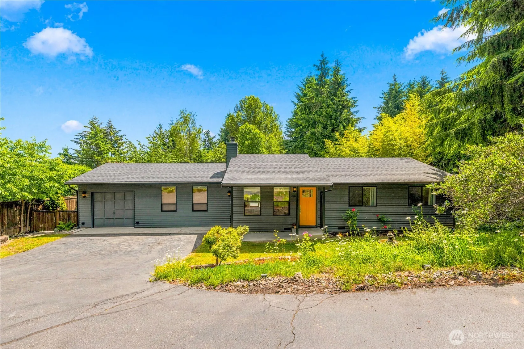 Property photo for 21401 52nd Avenue Se, Woodinville photo 2