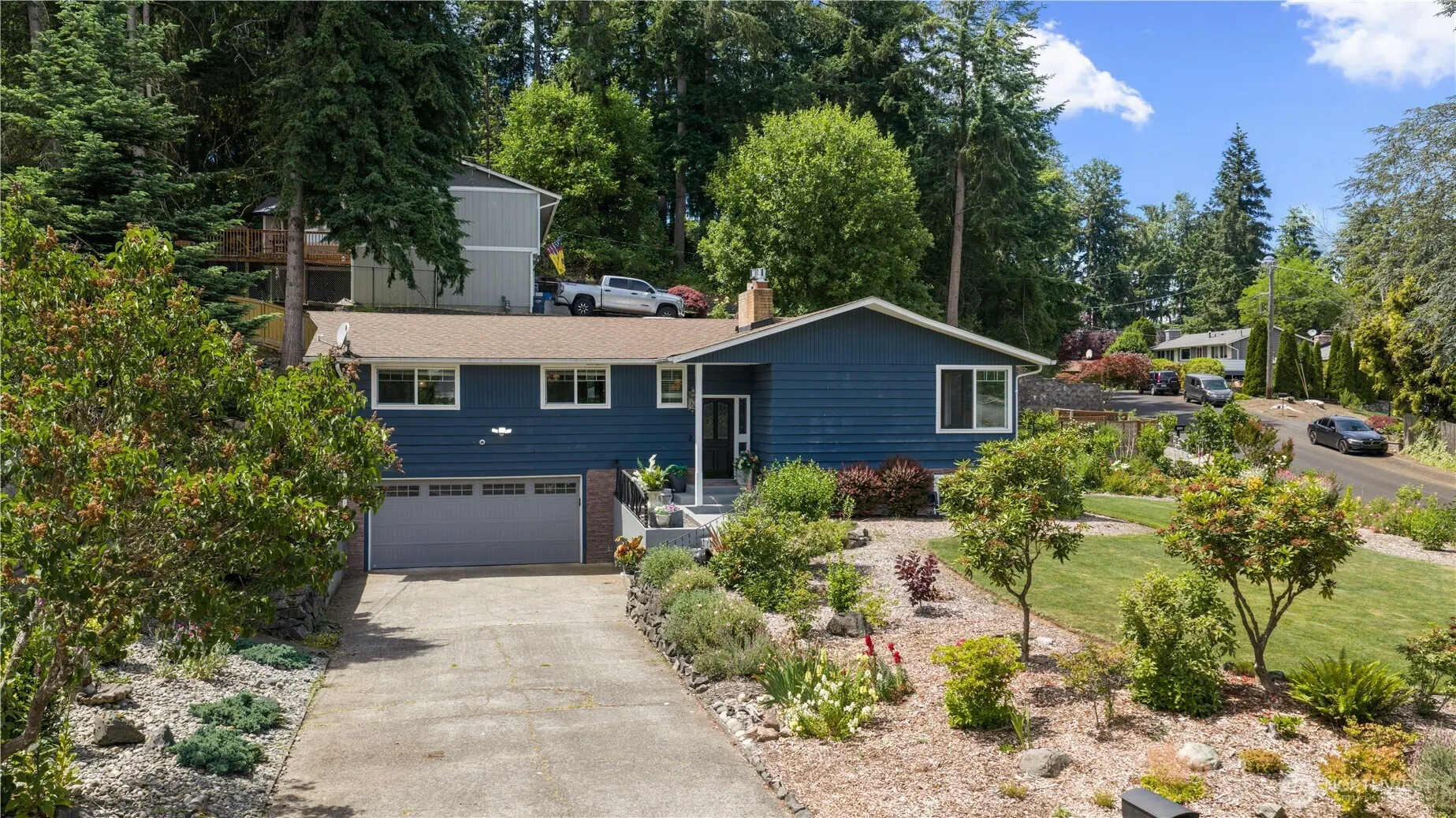 Property photo for 4702 69th Avenue W, University Place photo 2