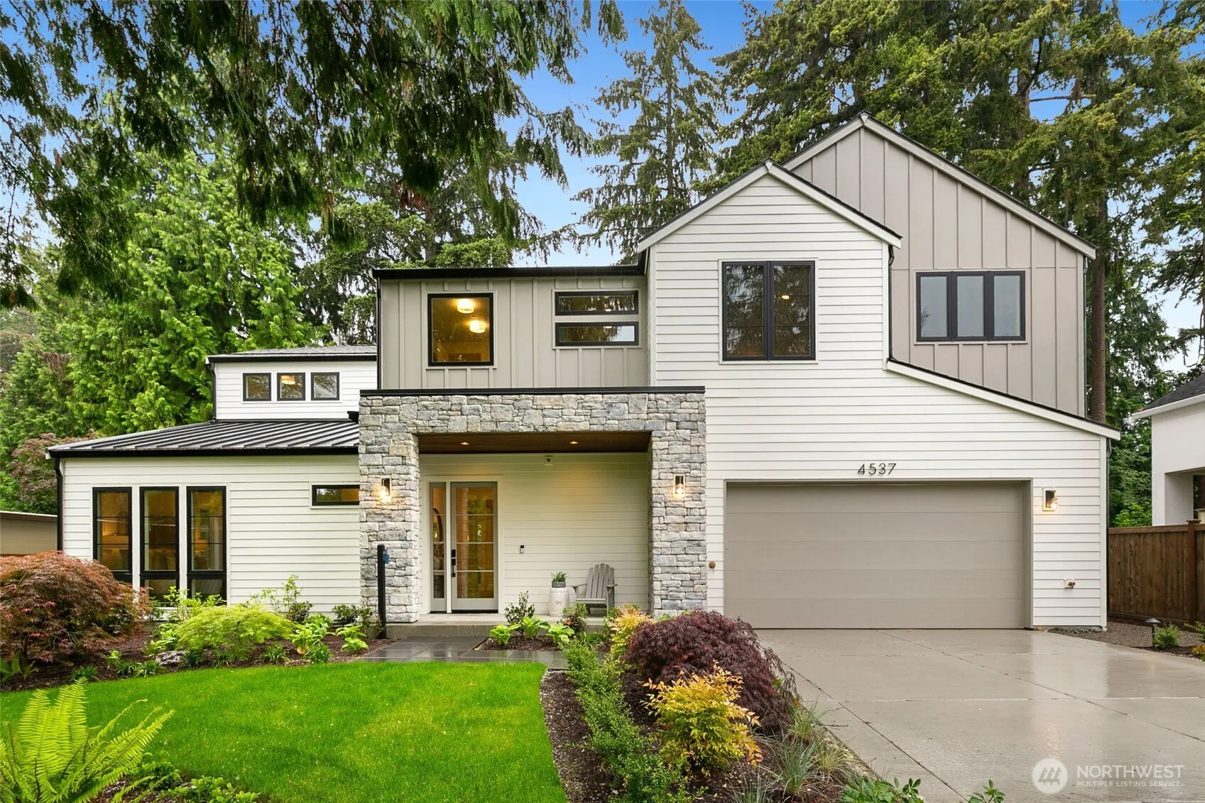 Property photo for 4526 89th Avenue Se, Mercer Island