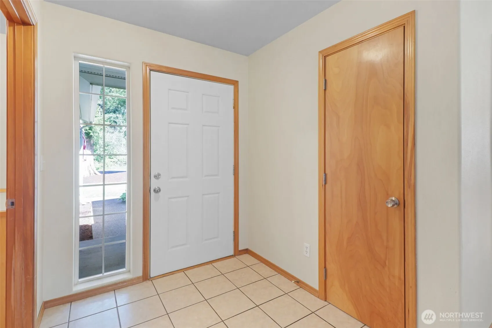 Property photo for 15626 Lindsay Road Se, Yelm photo 3