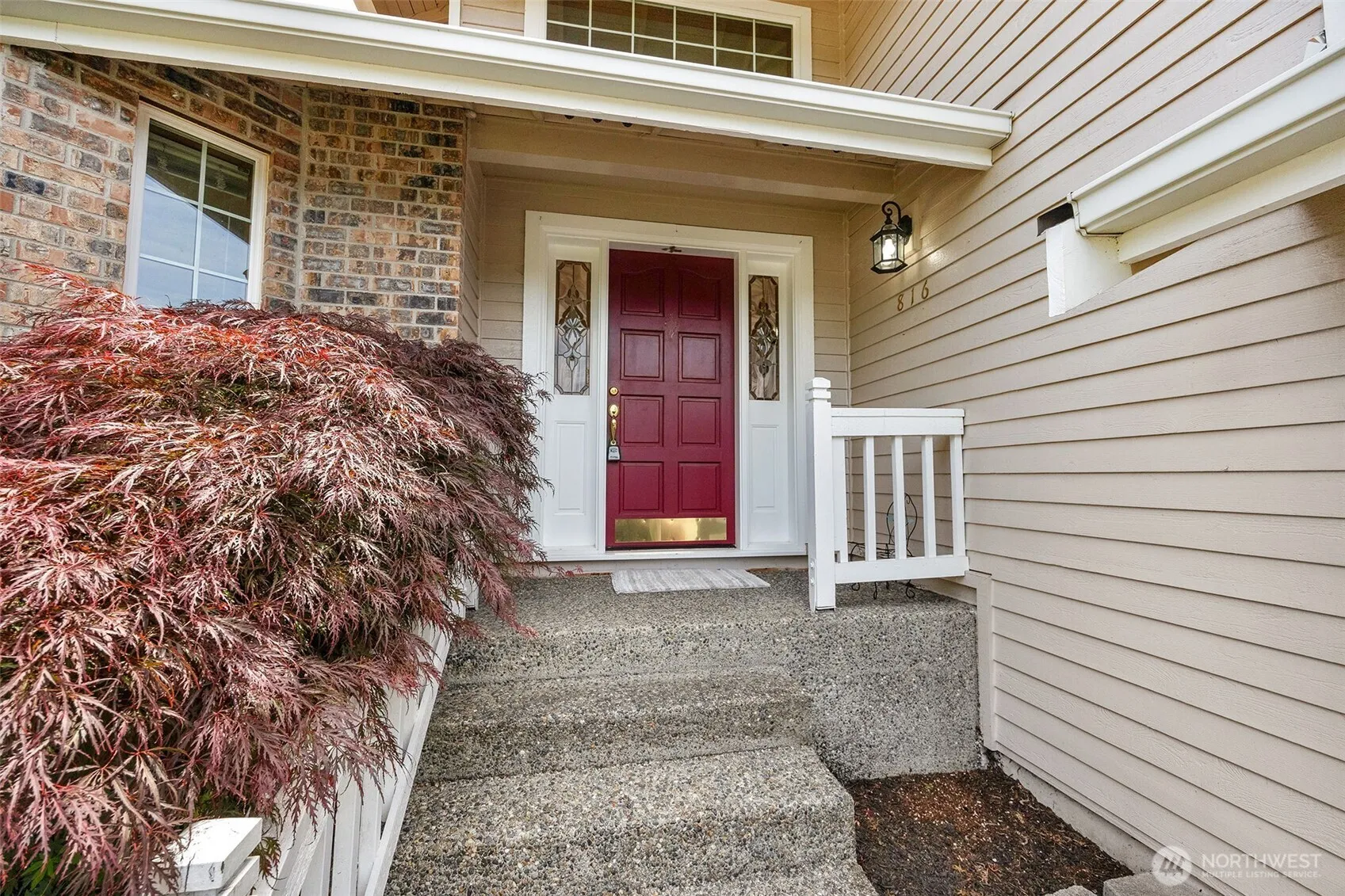 Property photo for 816 Aloha Place, Edmonds photo 4
