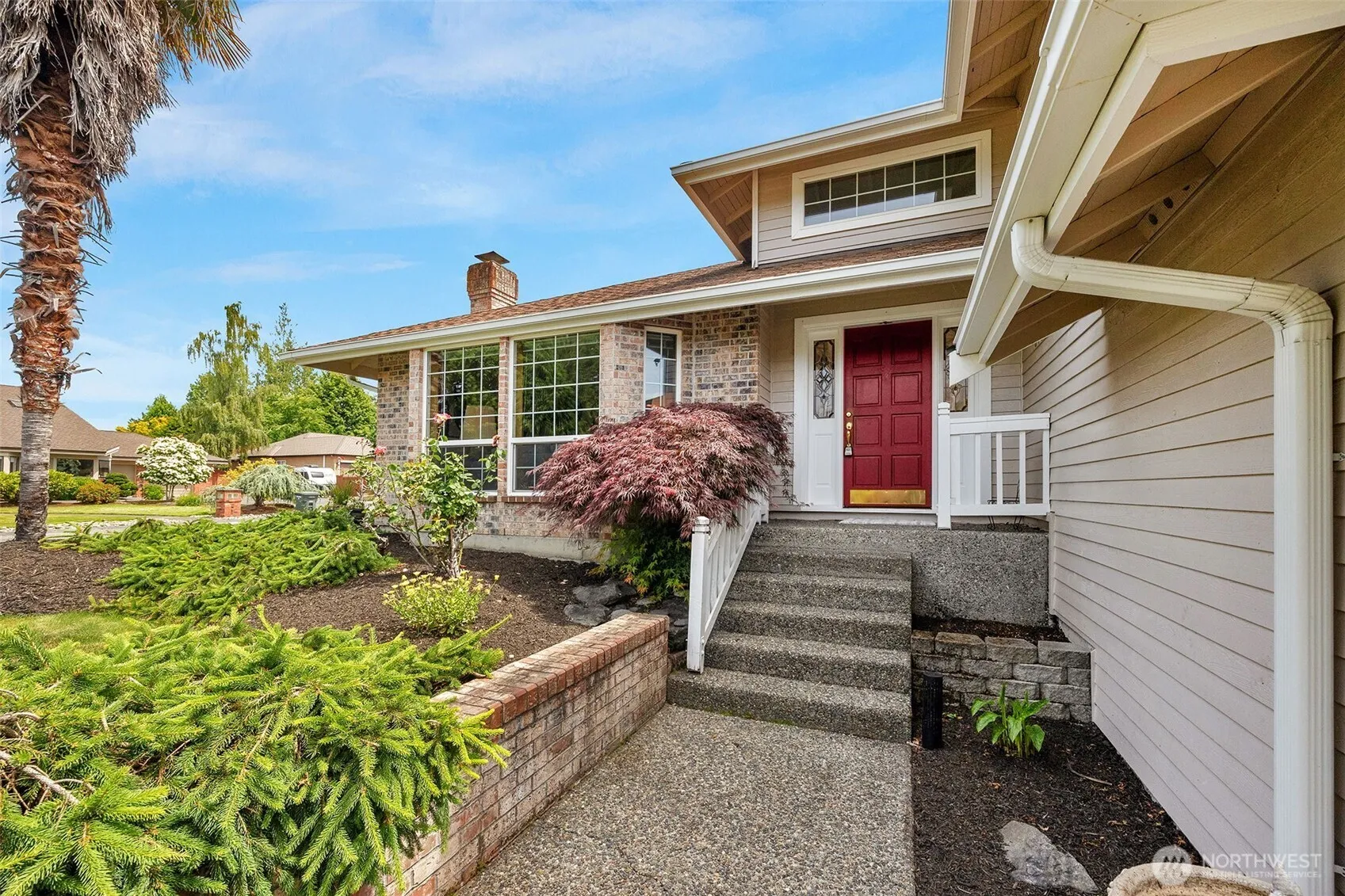 Property photo for 816 Aloha Place, Edmonds photo 3